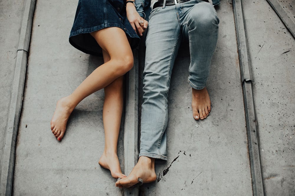 why-spider-veins-happen Couple laying down on floor